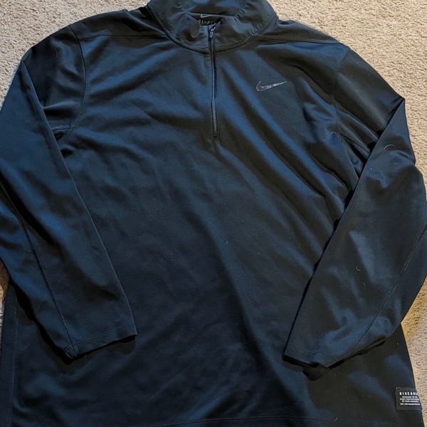 Nike Golf Dri-FIT Men's Quarter-Zip Performance Pullover Sweatshirt