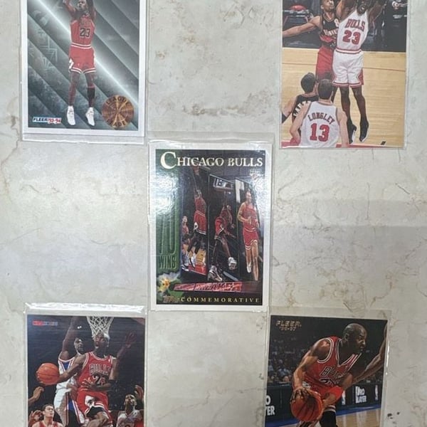 Michael Jordan Chicago Bulls Basketball Card 5 Card Lot including 1993 to 97 Fleer