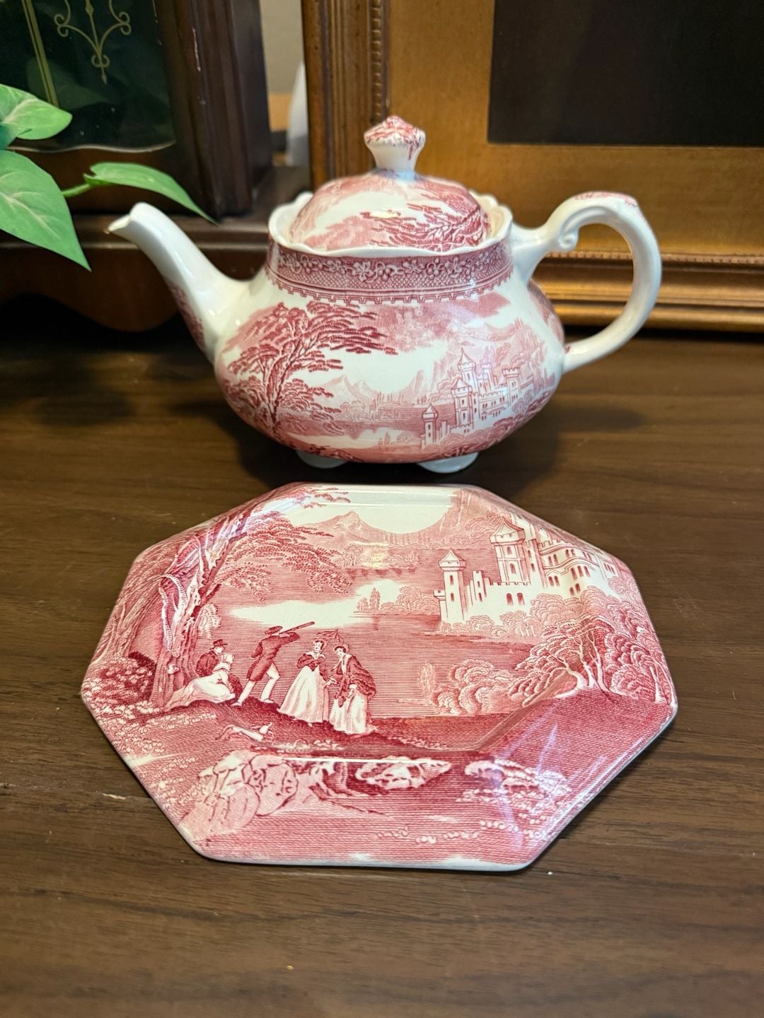 Royal Staffordshire Pottery Jenny Lind 1795 Red Transferware Teapot and Trivet Stand 2