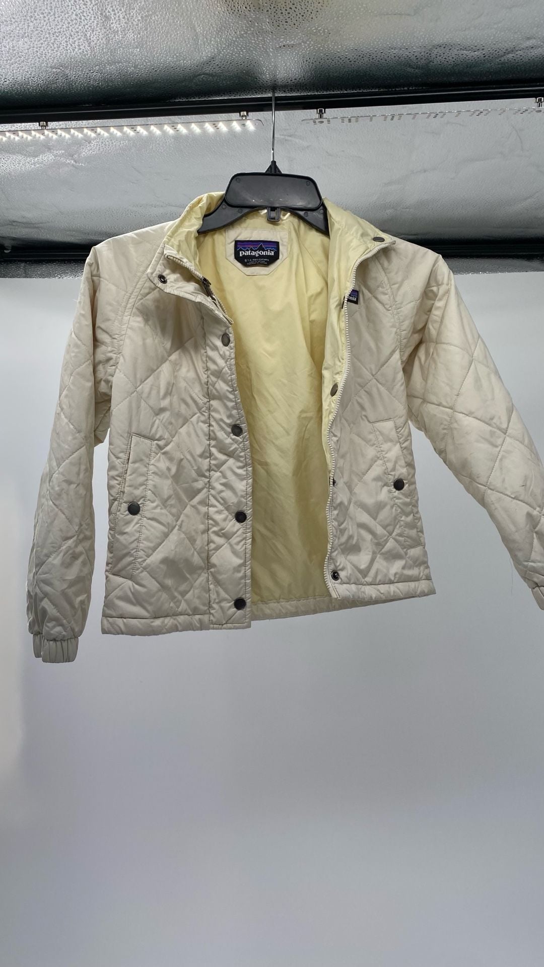 Product thumbnail 3