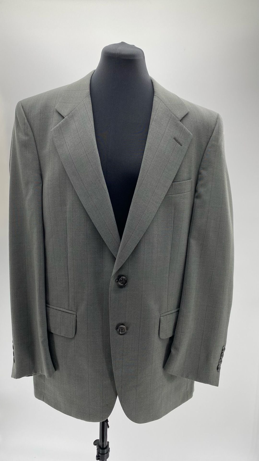 Vintage Men's Gray Pinstriped Two-Button Blazer Jacket 2