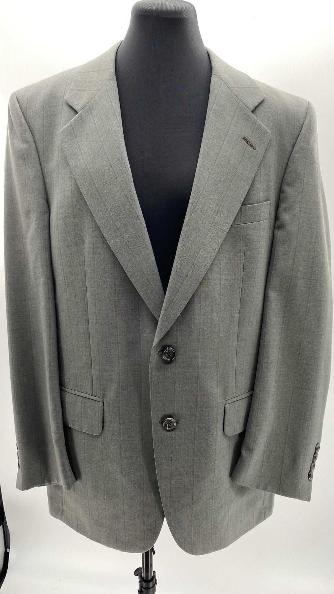 Vintage Men's Gray Pinstriped Two-Button Blazer Jacket 3