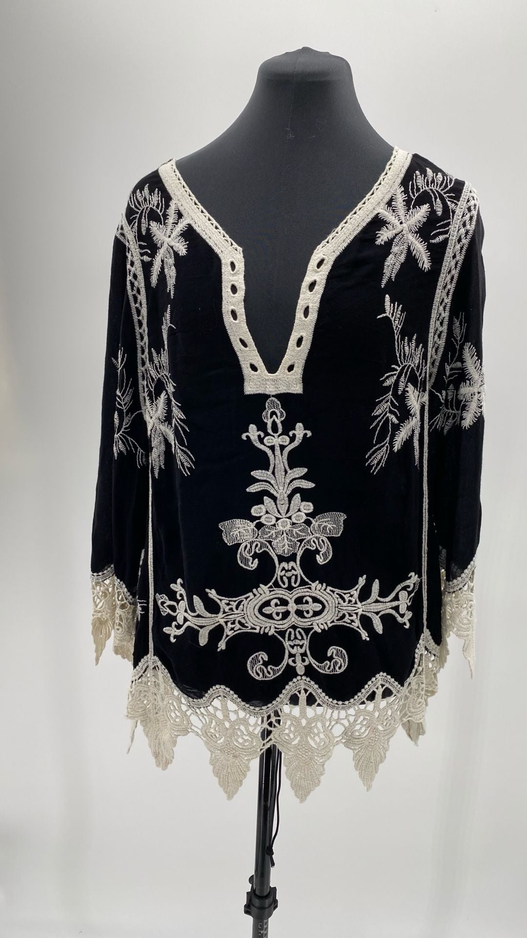 Beulah Style Black and Ivory Embroidered Boho Top with Crochet Hem 3