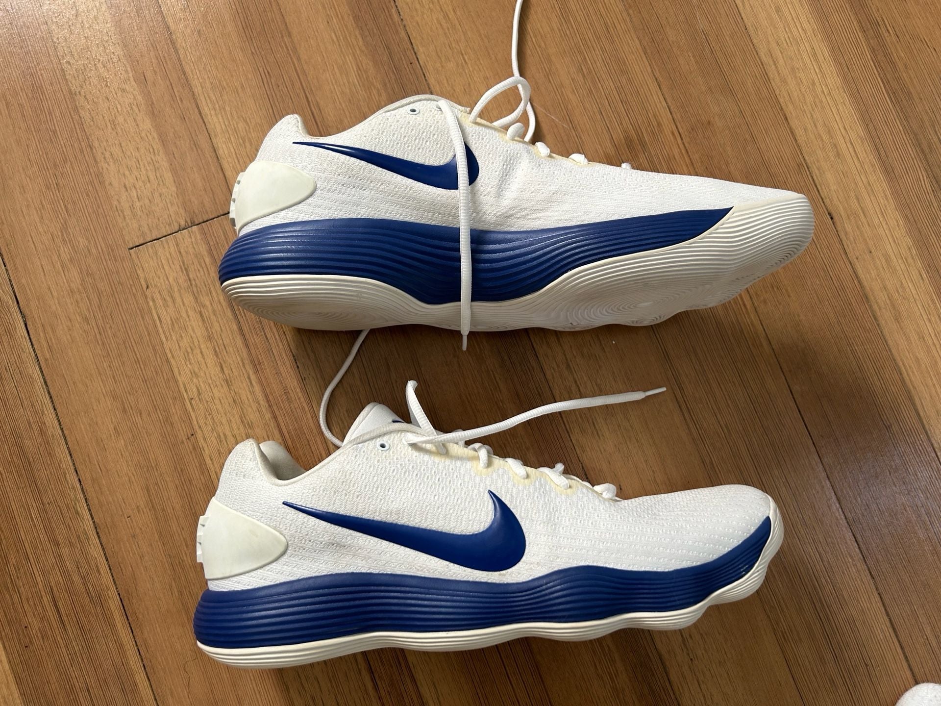 Nike Hyperdunk 2017 Low Basketball Shoes White/Midnight Navy (942774-109) 4