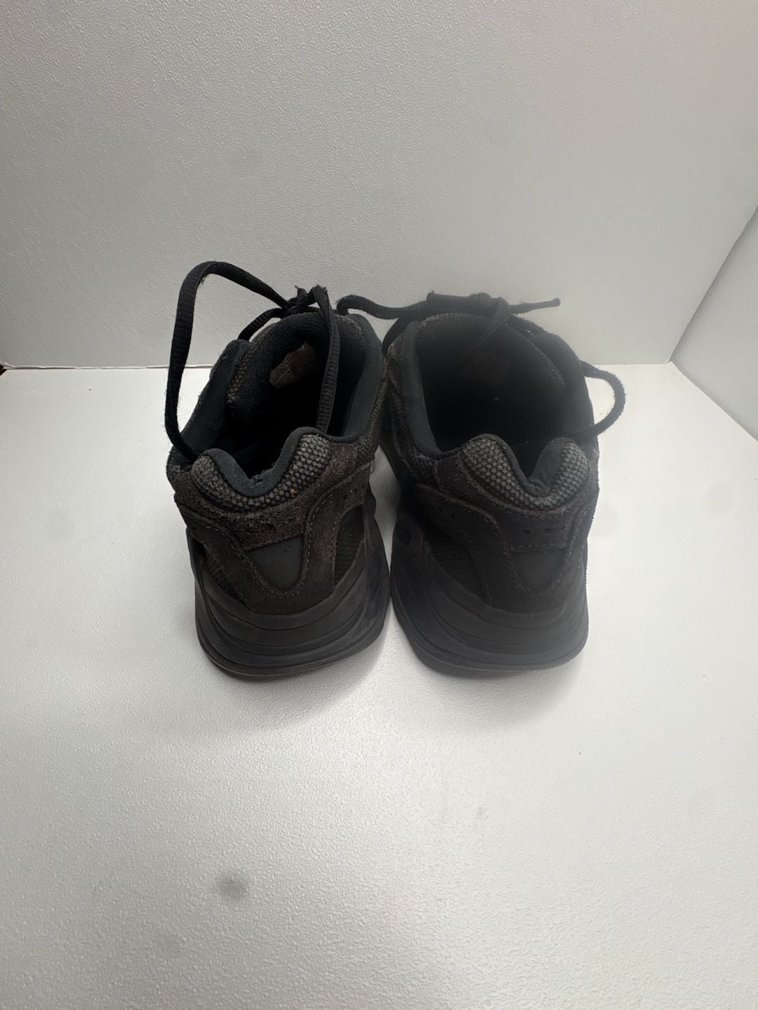 Adidas Yeezy Boost 700 V2 Triple Black Vanta Sneakers(Needs good Cleaning ) 8