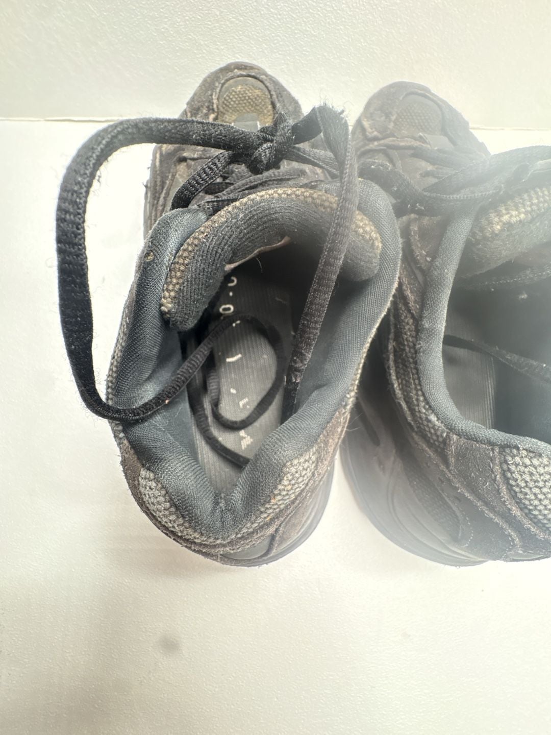Adidas Yeezy Boost 700 V2 Triple Black Vanta Sneakers(Needs good Cleaning ) 13