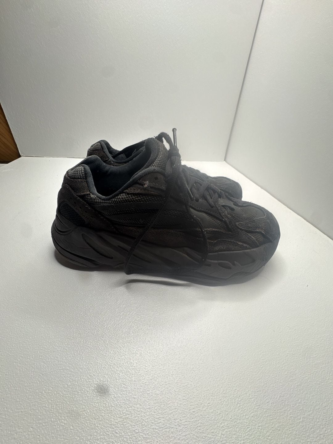 Adidas Yeezy Boost 700 V2 Triple Black Vanta Sneakers(Needs good Cleaning ) 21