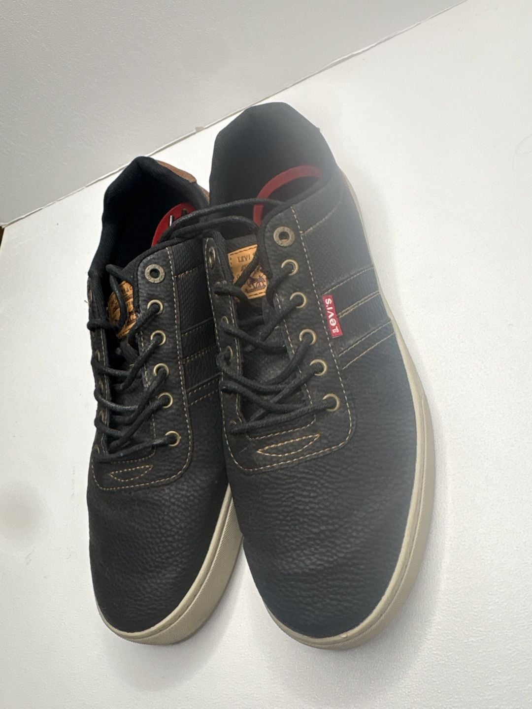 Levi's Jason-WX Low Top Casual Sneakers in Black/Tan 18