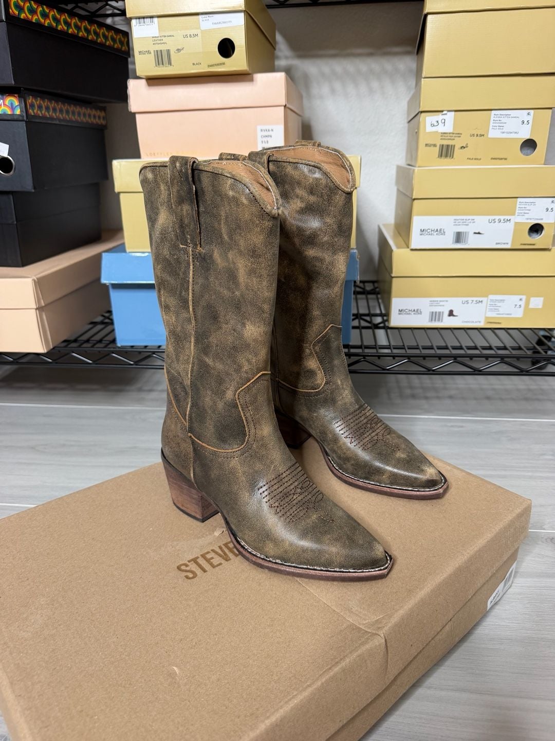 Steve Madden Albany Brown Distressed Western Cowboy Boots Women’s Leather 4