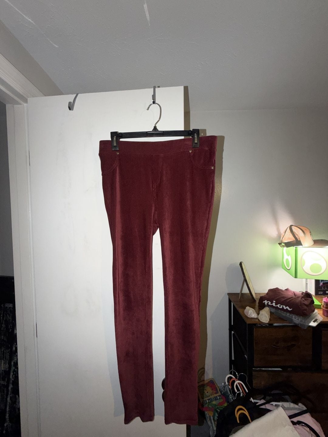 Just be... Women's Velvet Corduroy Stretch Leggings Burgundy 1