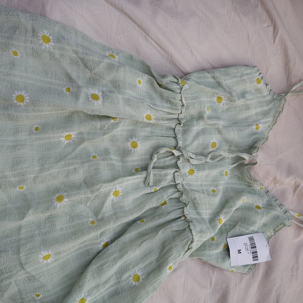 Forever 21 Daisy Print Spaghetti Strap Mini Dress