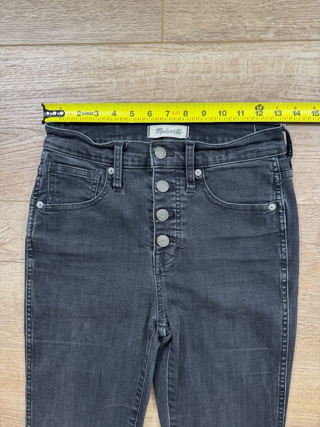 Madewell 10” High Rise Skinny Button Fly Jeans Black Raw Hem Women’s Size 25 8