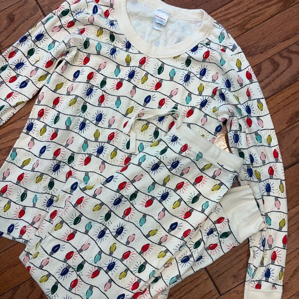 Hanna Andersson Women's Organic Cotton Long John Pajama Set in Christmas Lights Print