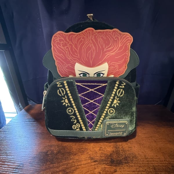Loungefly Disney Hocus Pocus Winifred Sanderson Velvet Cosplay Mini Backpack