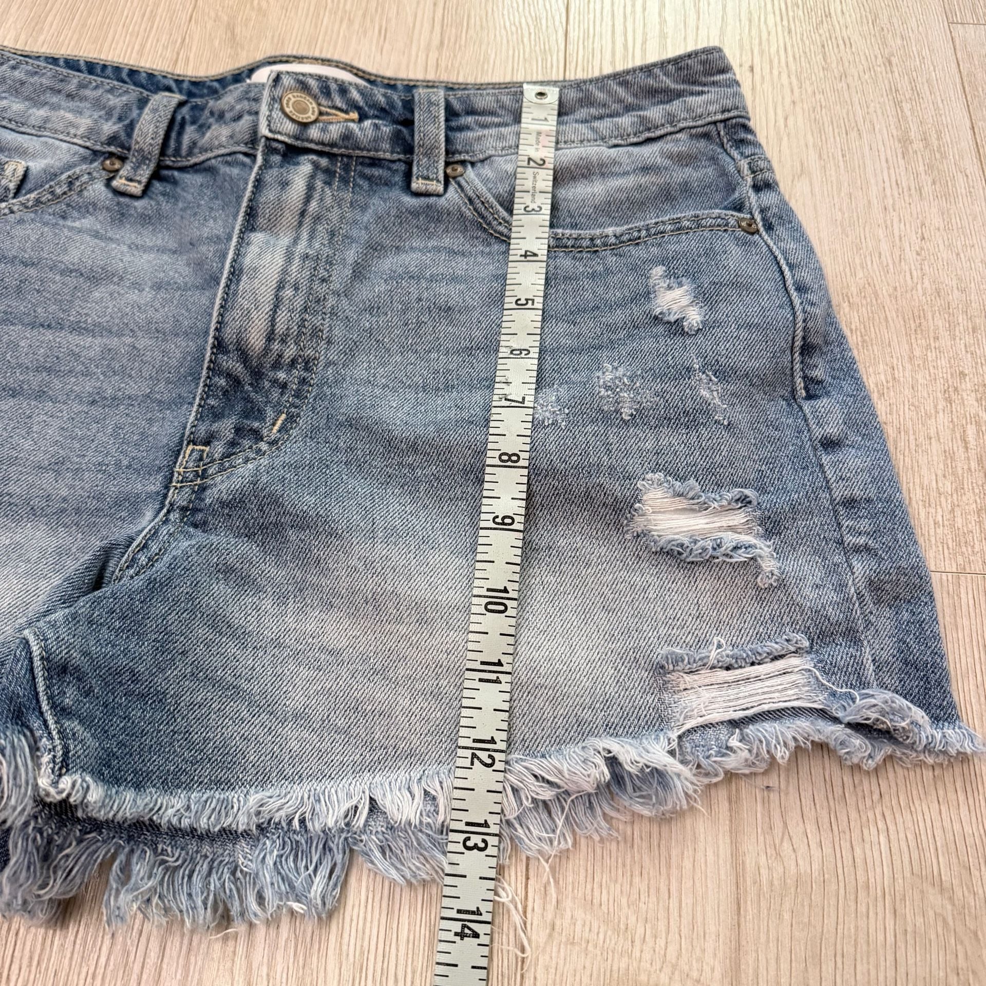 KanCan Women's High Rise Distressed Raw Hem Denim Jean Shorts 6