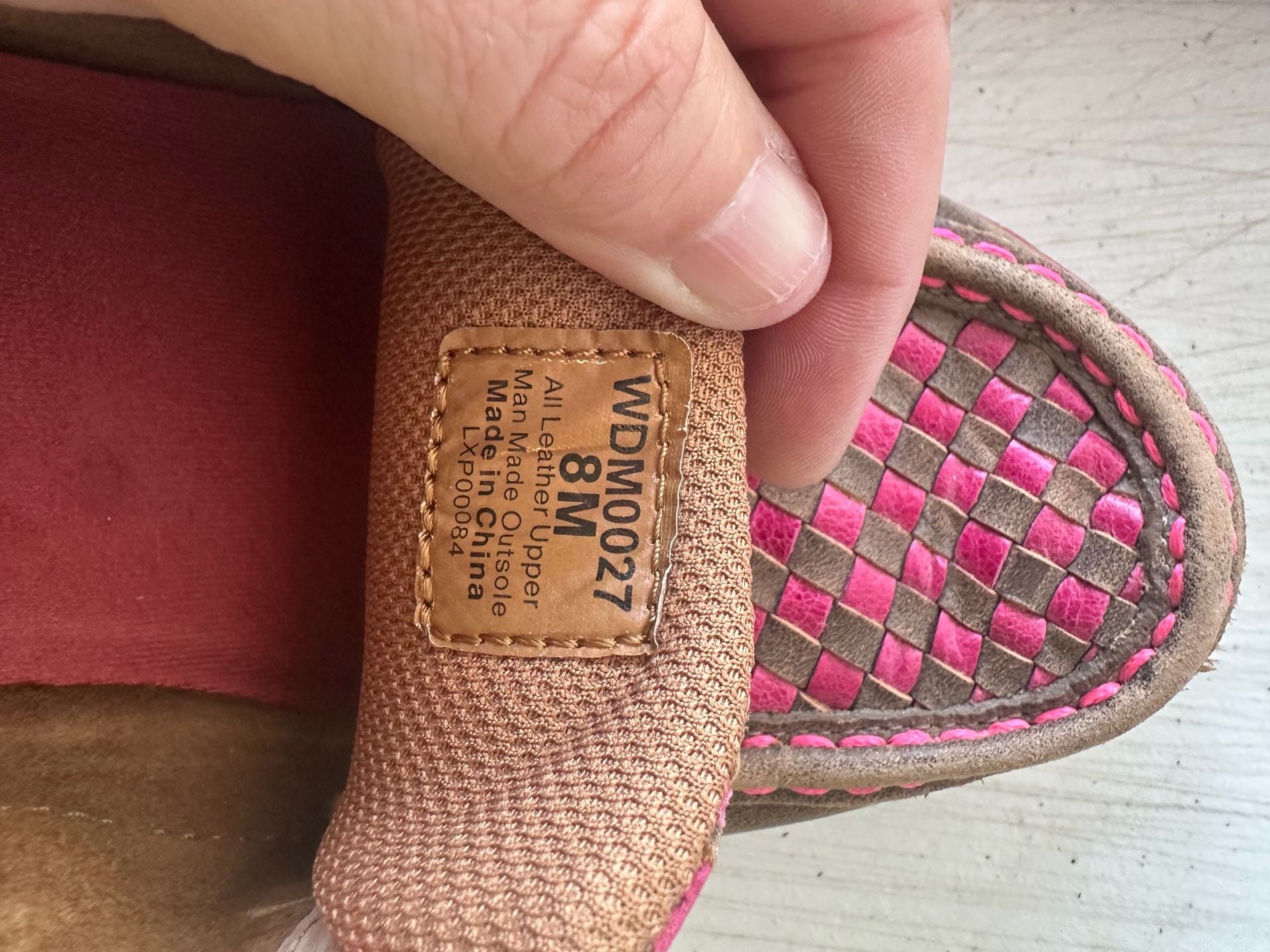 Twisted X Women's WDM0027 Driving Moccasins with Pink Ribbon Embroidery 7