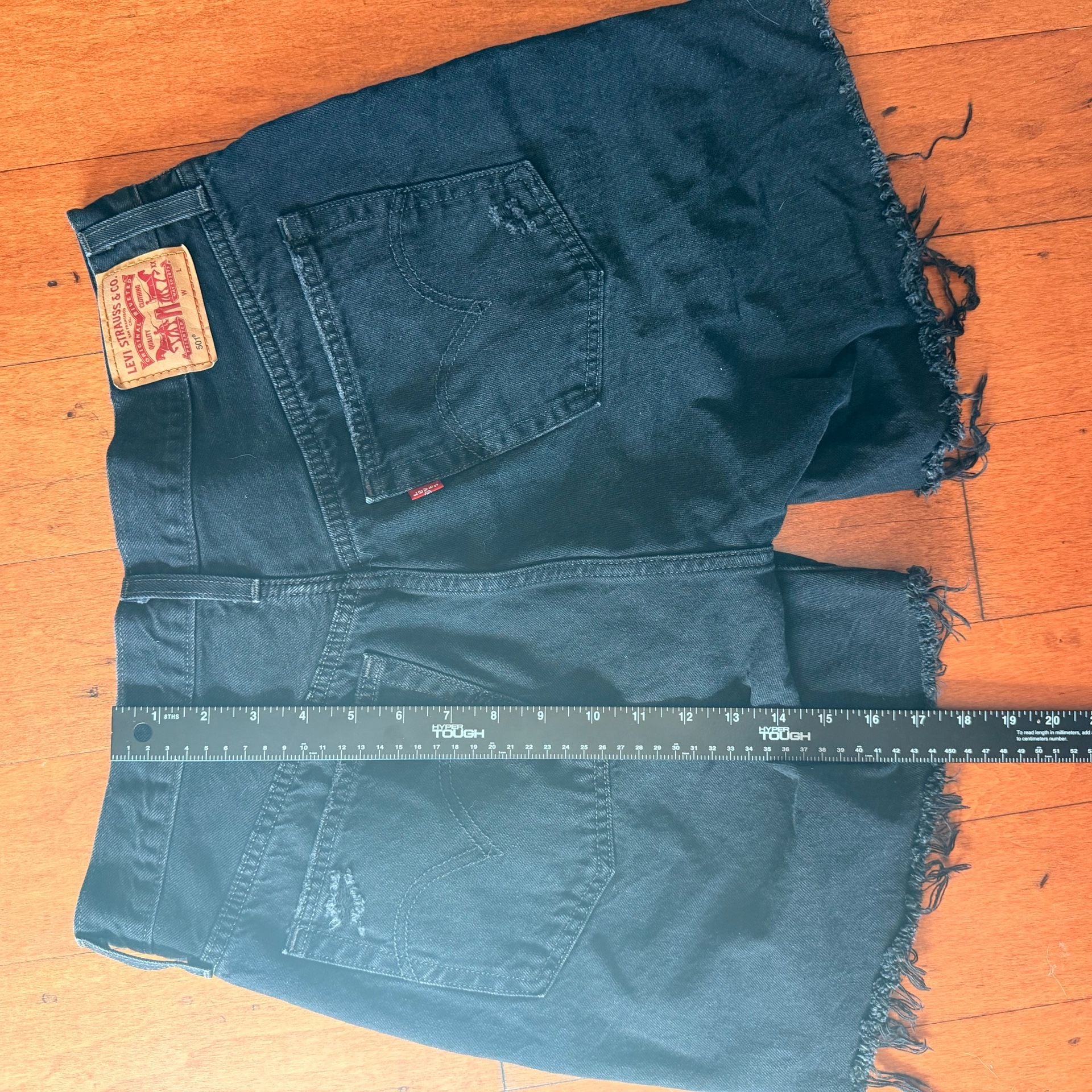 Levi's 501 Women's Black Denim Cut-Off Shorts with Distressed Hem 5