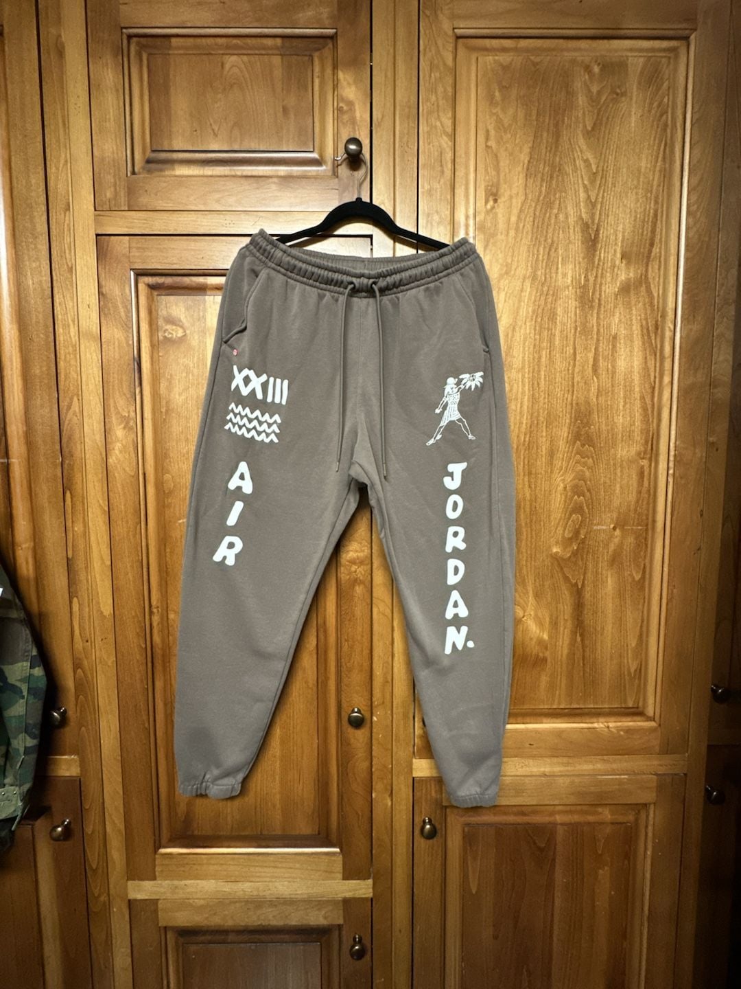 Jordan Artist Series by Umar Rashid Flight Fleece Sweatpants - Palomino/Sail 2
