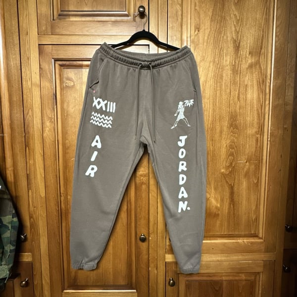 Jordan Artist Series by Umar Rashid Flight Fleece Sweatpants - Palomino/Sail