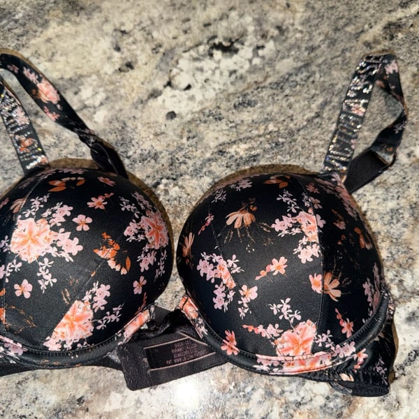 Victoria's Secret Bombshell Plunge Shine Strap Floral Bra
