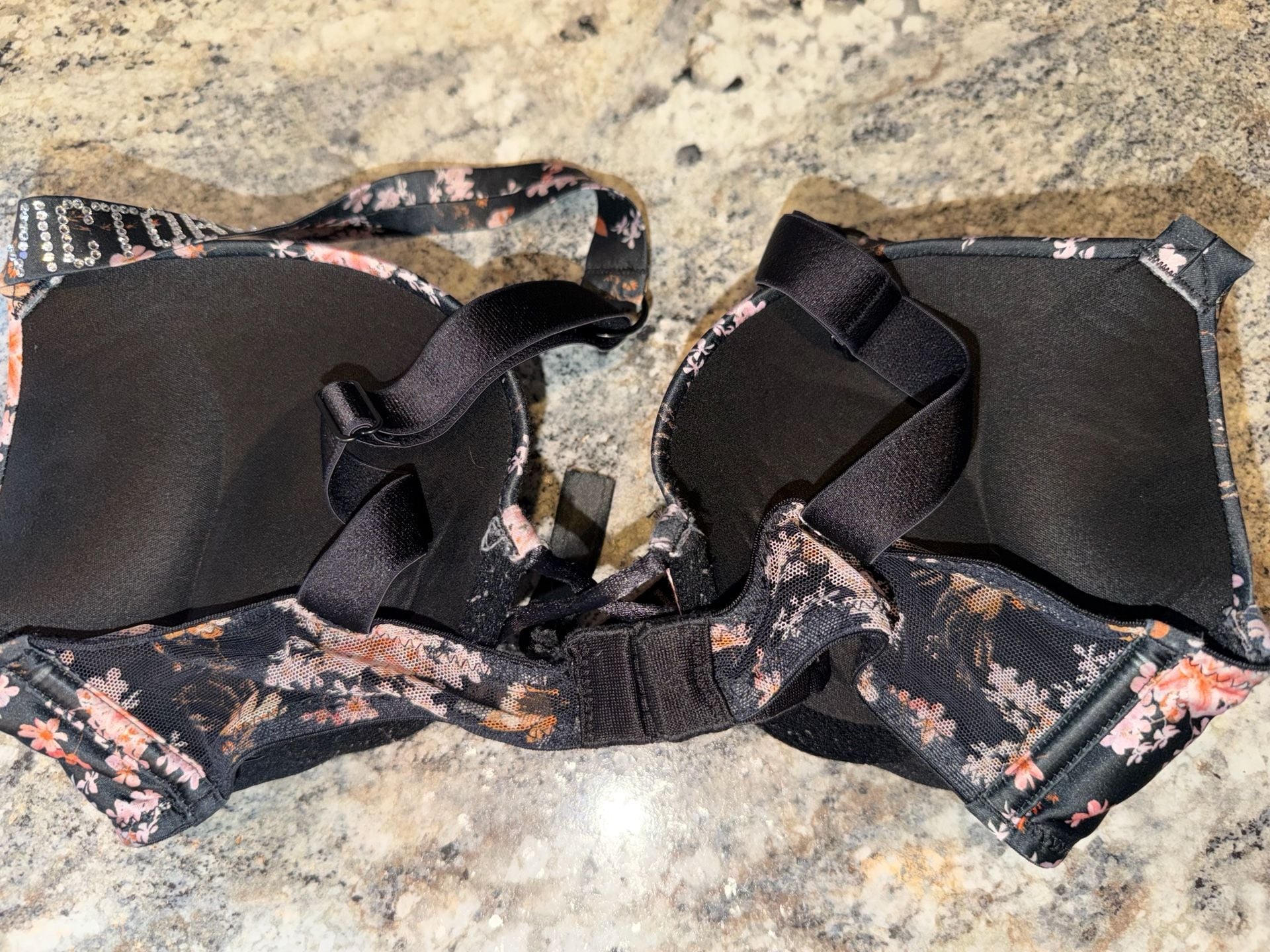 Victoria's Secret Bombshell Plunge Shine Strap Floral Bra 6
