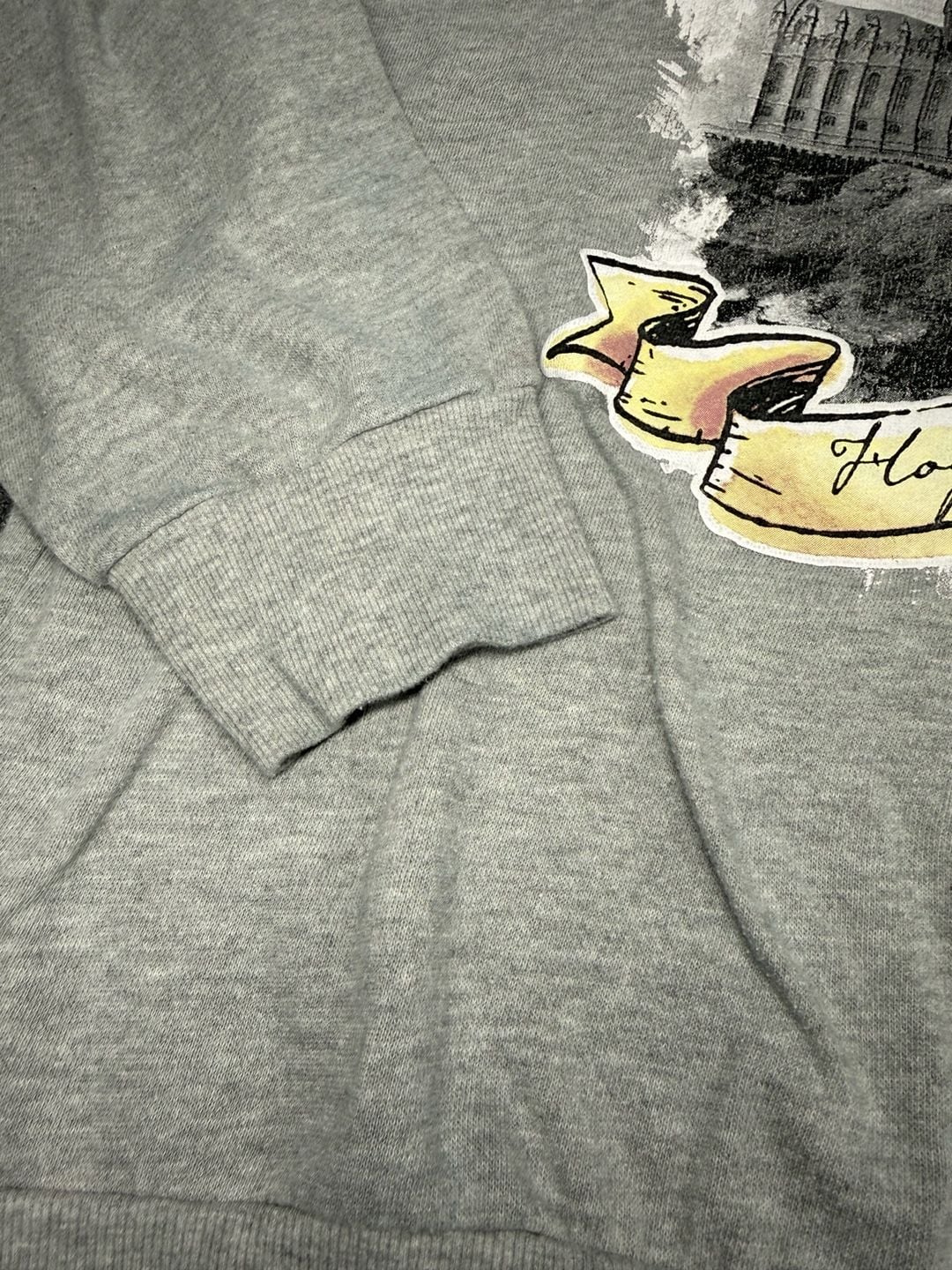 Wizarding World Harry Potter Hogwarts Castle Graphic Crewneck Sweatshirt 8