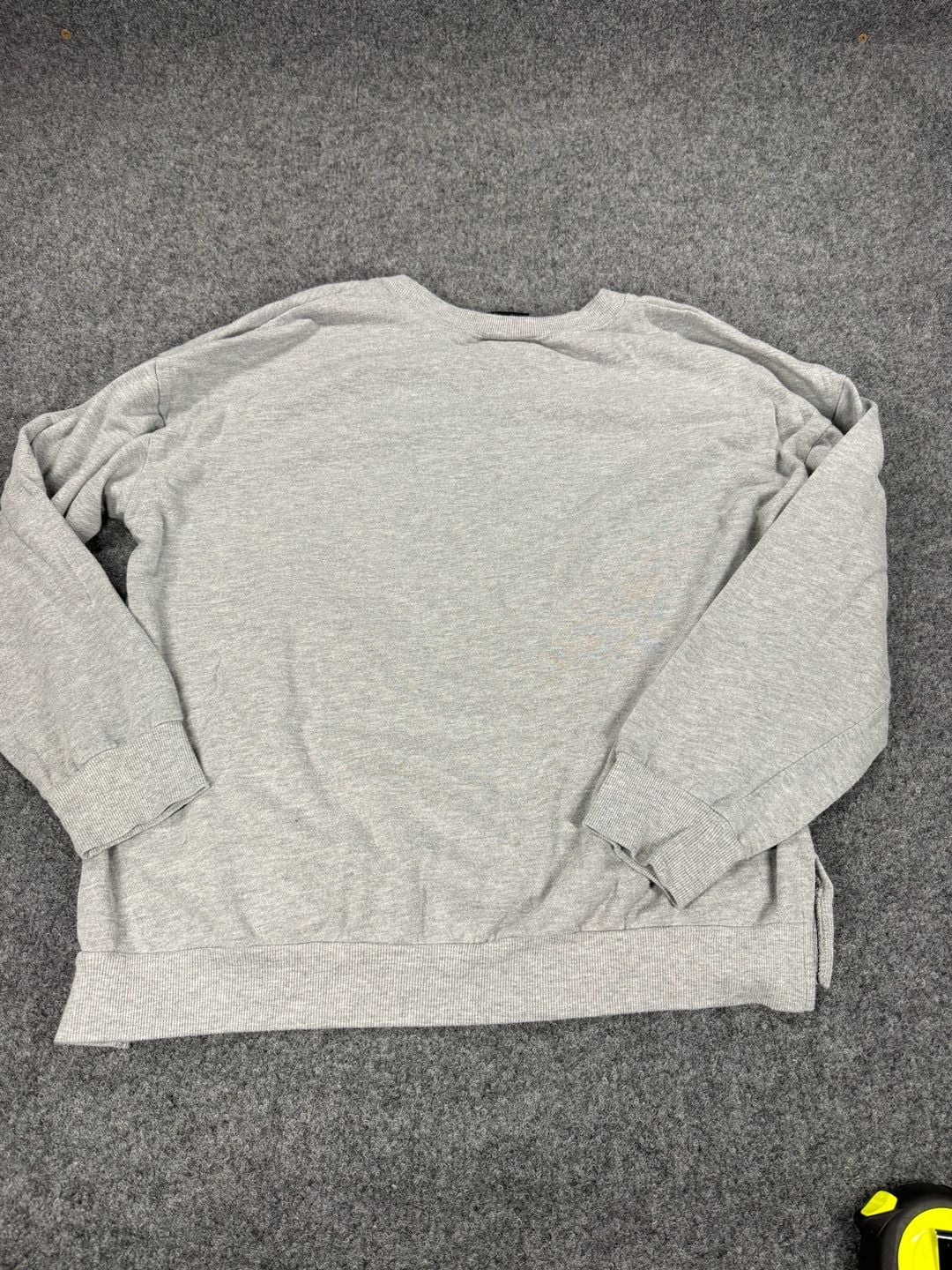 Wizarding World Harry Potter Hogwarts Castle Graphic Crewneck Sweatshirt 10