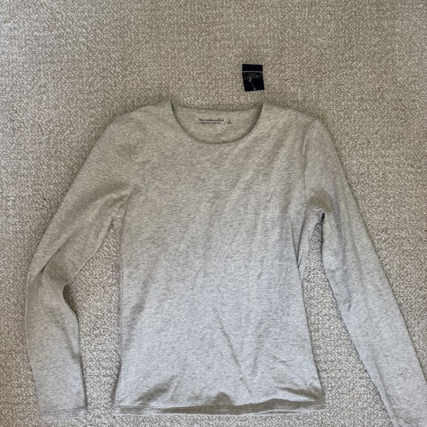 Abercrombie & Fitch Soft A&F Collection Long Sleeve Crewneck T-Shirt