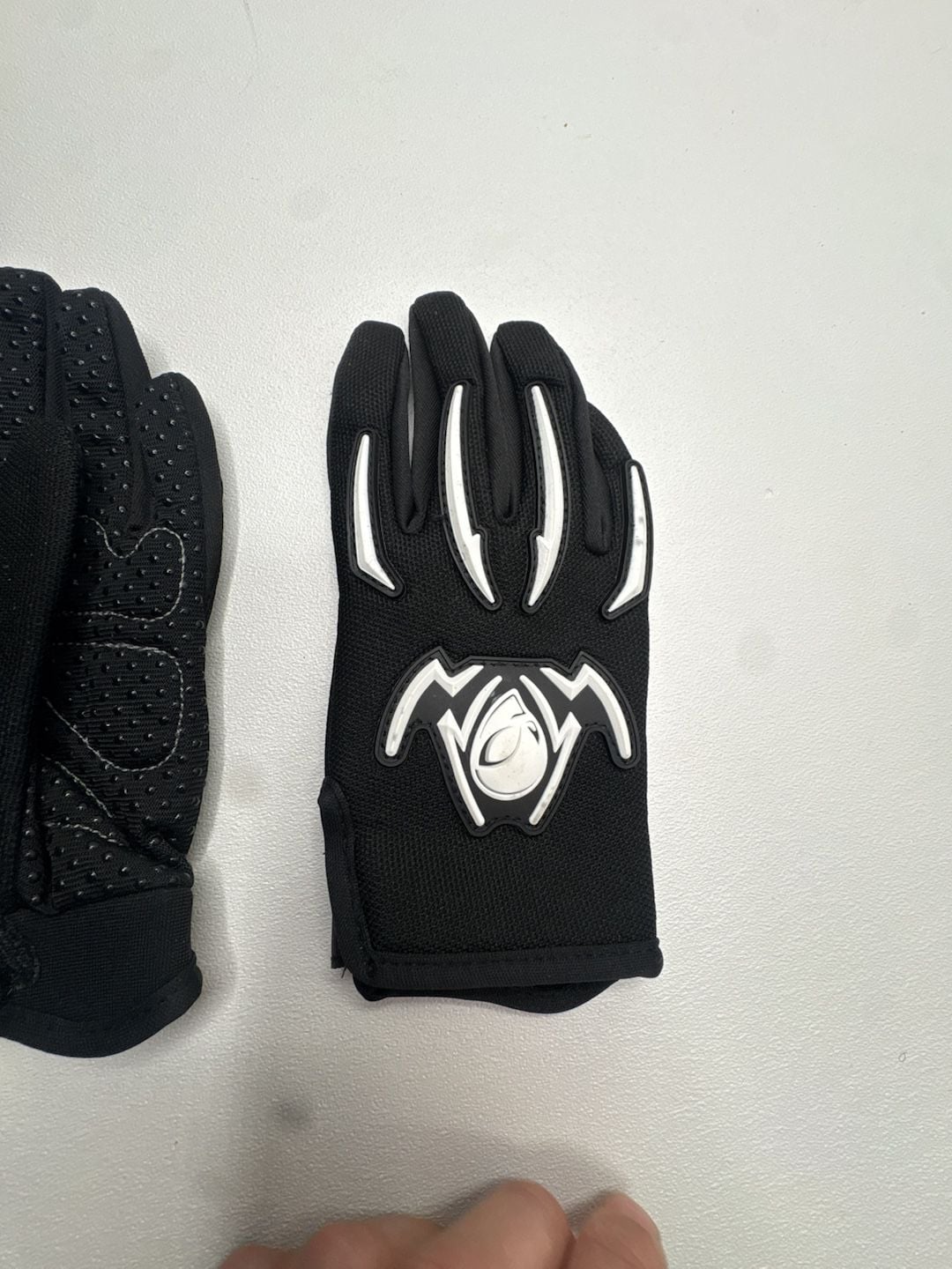 Product thumbnail 4