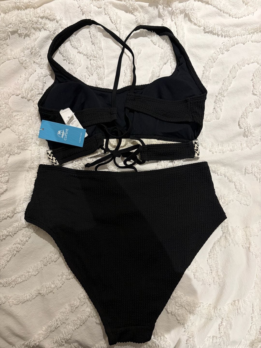 CUPSHE Black Textured High Waist Two-Piece Bikini Set with Geometric Trim 2