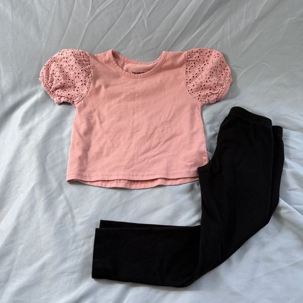 Bearpaw Girls Pink Eyelet Puff Sleeve T-Shirt and Black Leggings Outfit Set