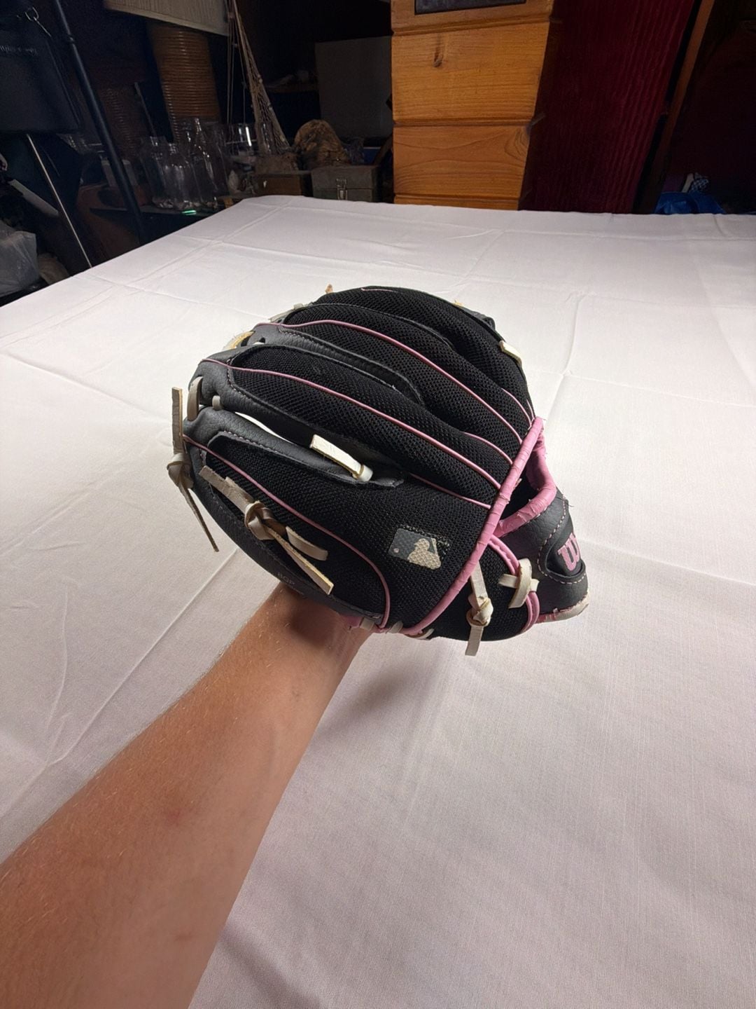 Wilson 10.5 inch WTA01RB15B510BP Youth Baseball T-Ball Glove 1