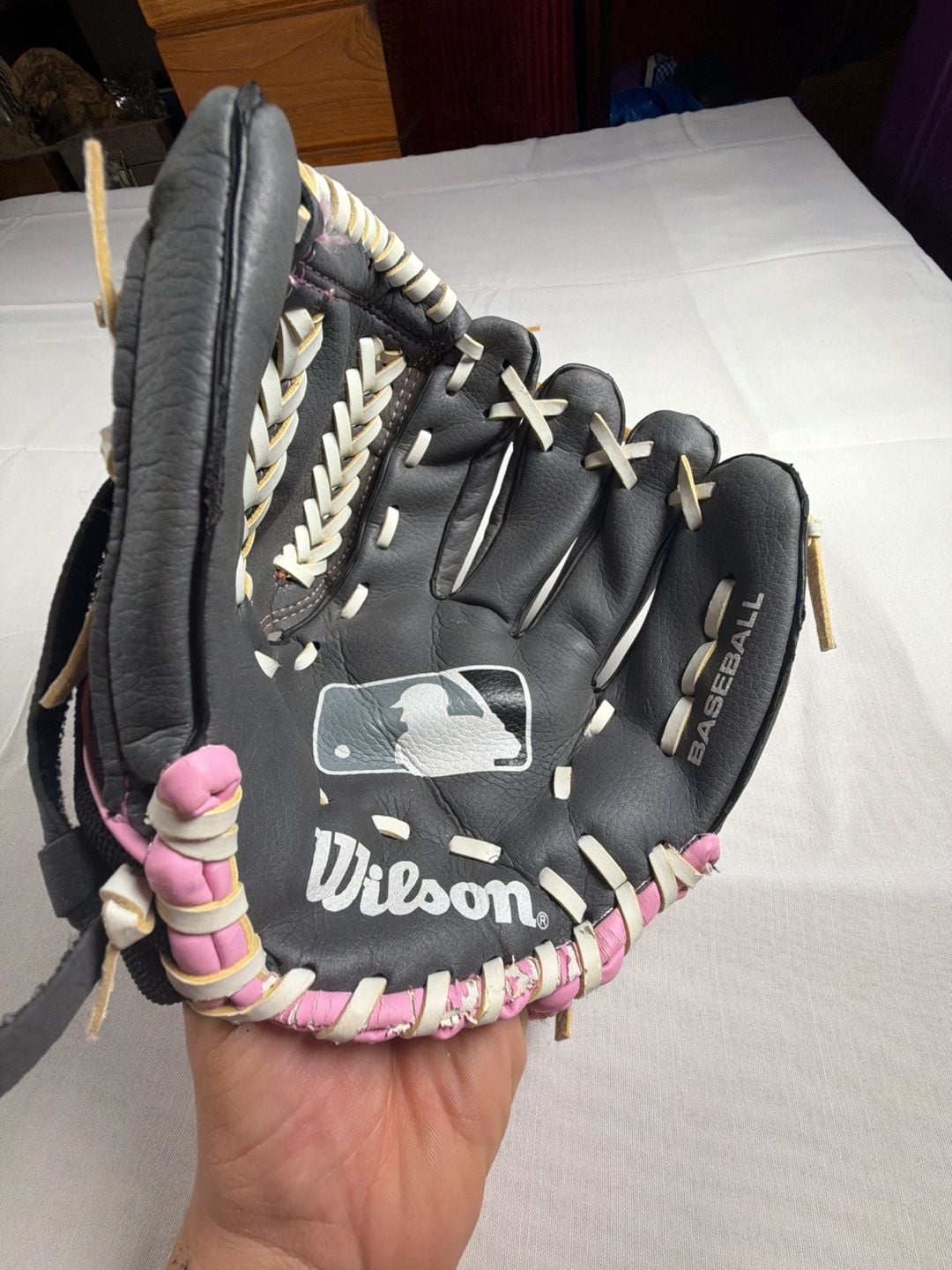 Wilson 10.5 inch WTA01RB15B510BP Youth Baseball T-Ball Glove 4