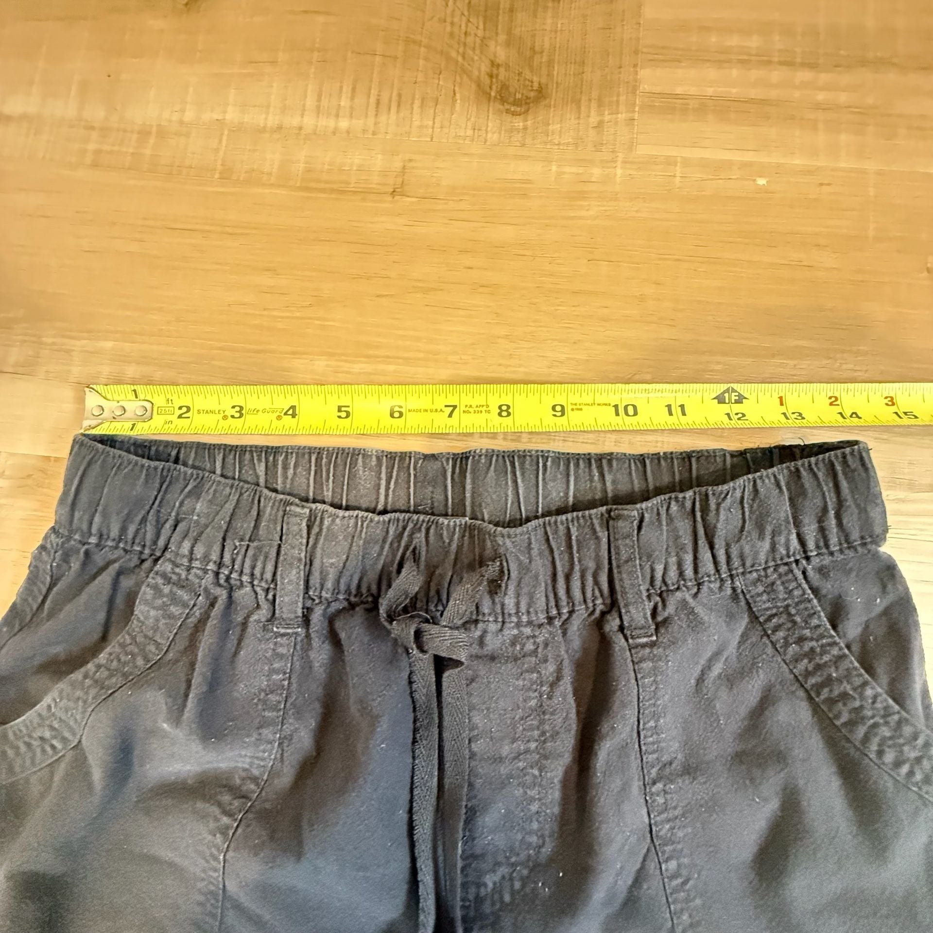 Erika Women's Black Drawstring Elastic Waist Cotton Capri Pants Size PS 7