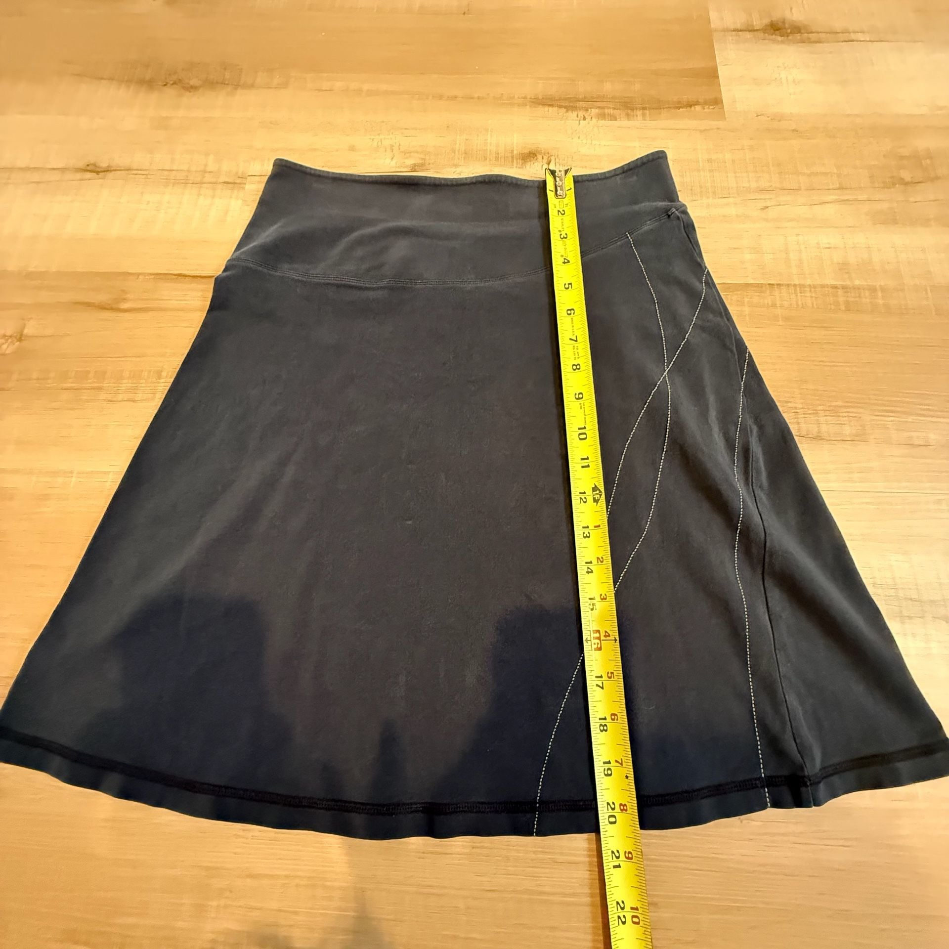 Mountain Hardwear Women's Black Athletic Stretch Pull-On Skirt 3