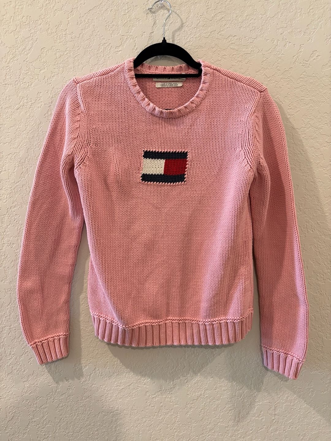 Vintage Tommy Hilfiger Pink Crewneck Knit Sweater with Embroidered Flag Logo 2