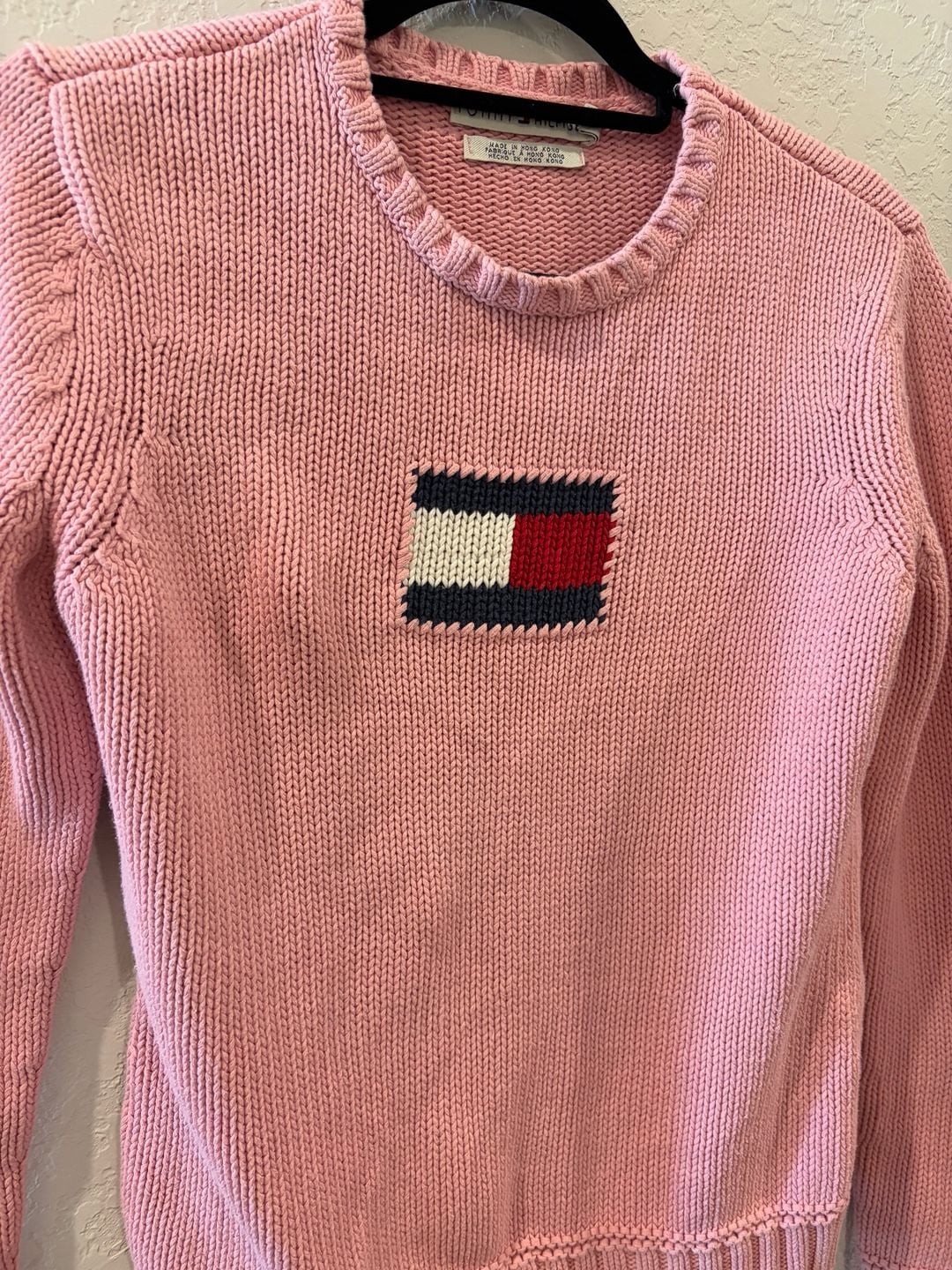 Vintage Tommy Hilfiger Pink Crewneck Knit Sweater with Embroidered Flag Logo 3