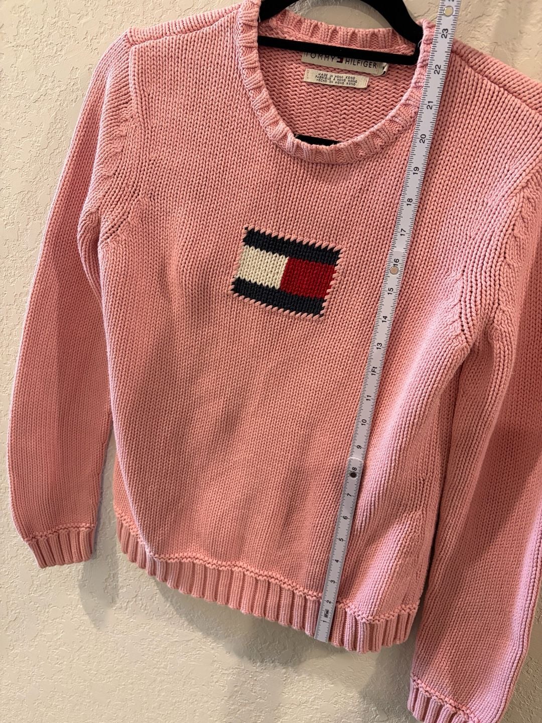Vintage Tommy Hilfiger Pink Crewneck Knit Sweater with Embroidered Flag Logo 6
