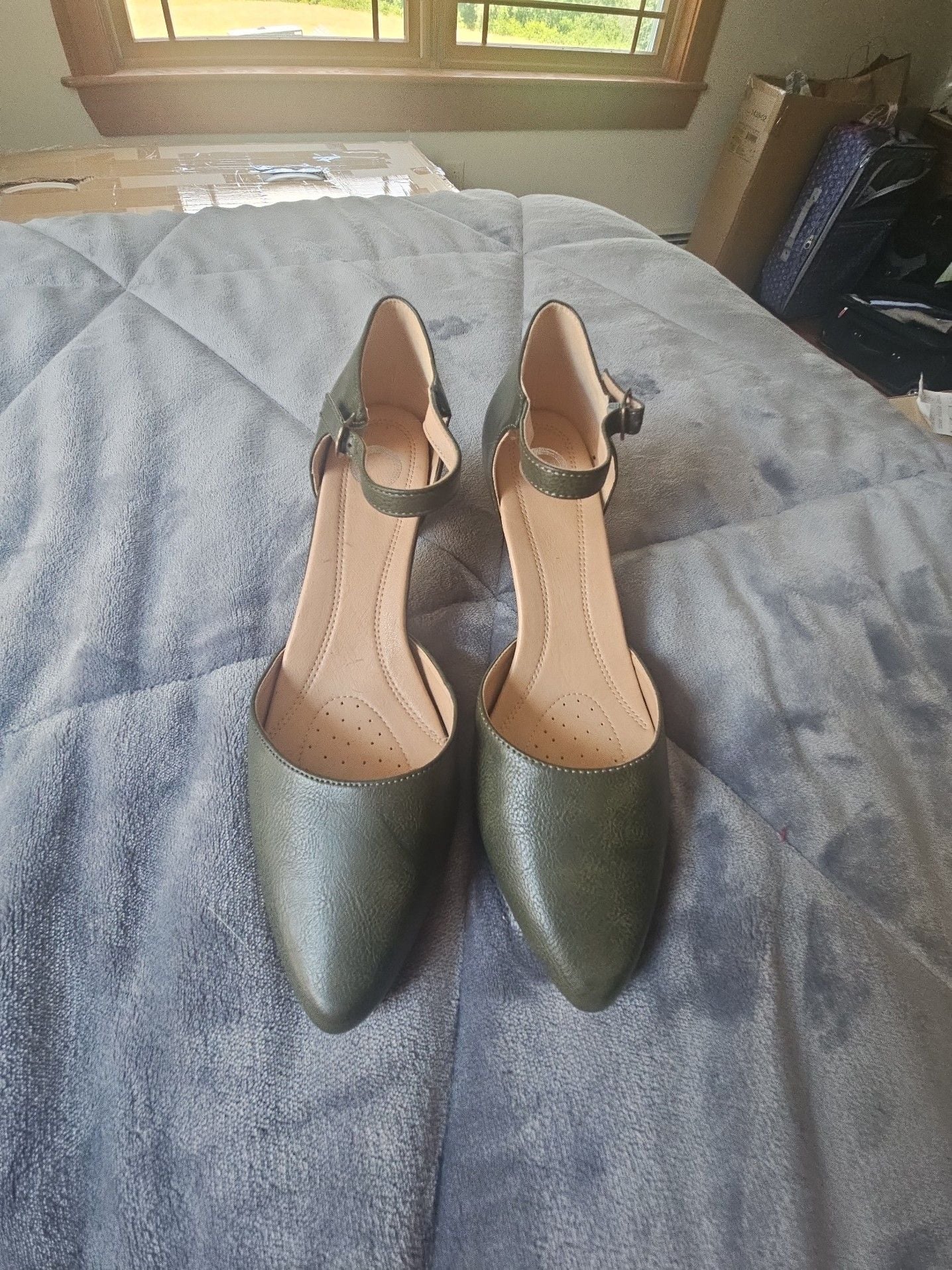 Journee Collection Bettie Tru Comfort Foam Almond Toe Mid-Heel Pumps in Olive 1