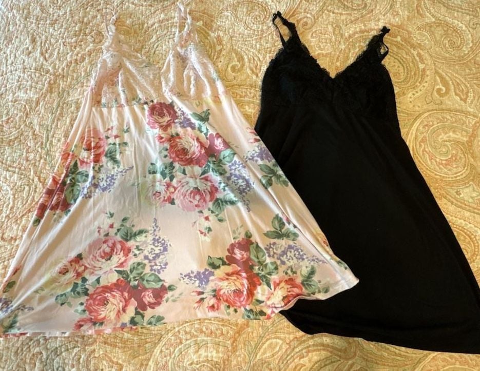 GUC Flora Nikrooz Lace Trim Floral & Black chemises Set, large, nighties 1
