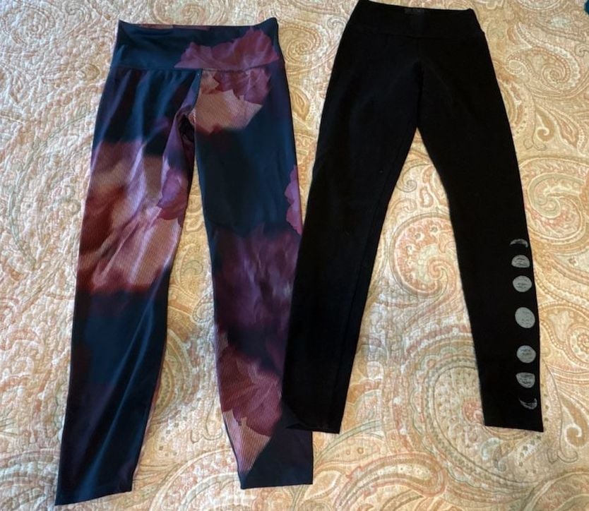 EUC 2 pairs JoyLab Floral Ankle & Soul Flower phases of the moon Leggings, small 1