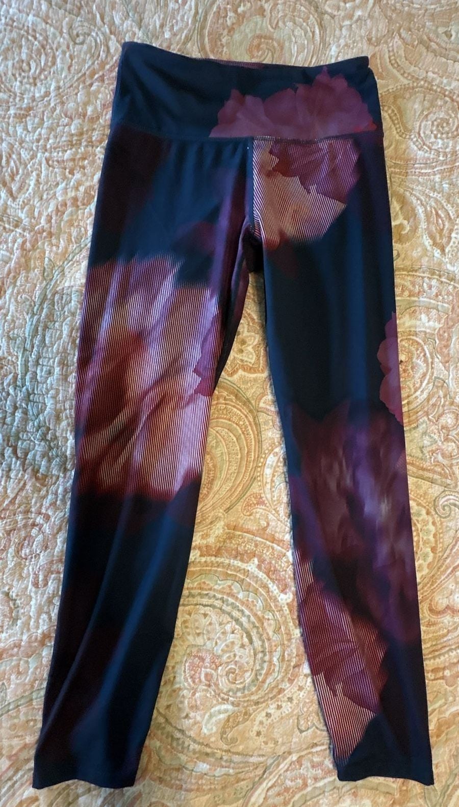 EUC 2 pairs JoyLab Floral Ankle & Soul Flower phases of the moon Leggings, small 8