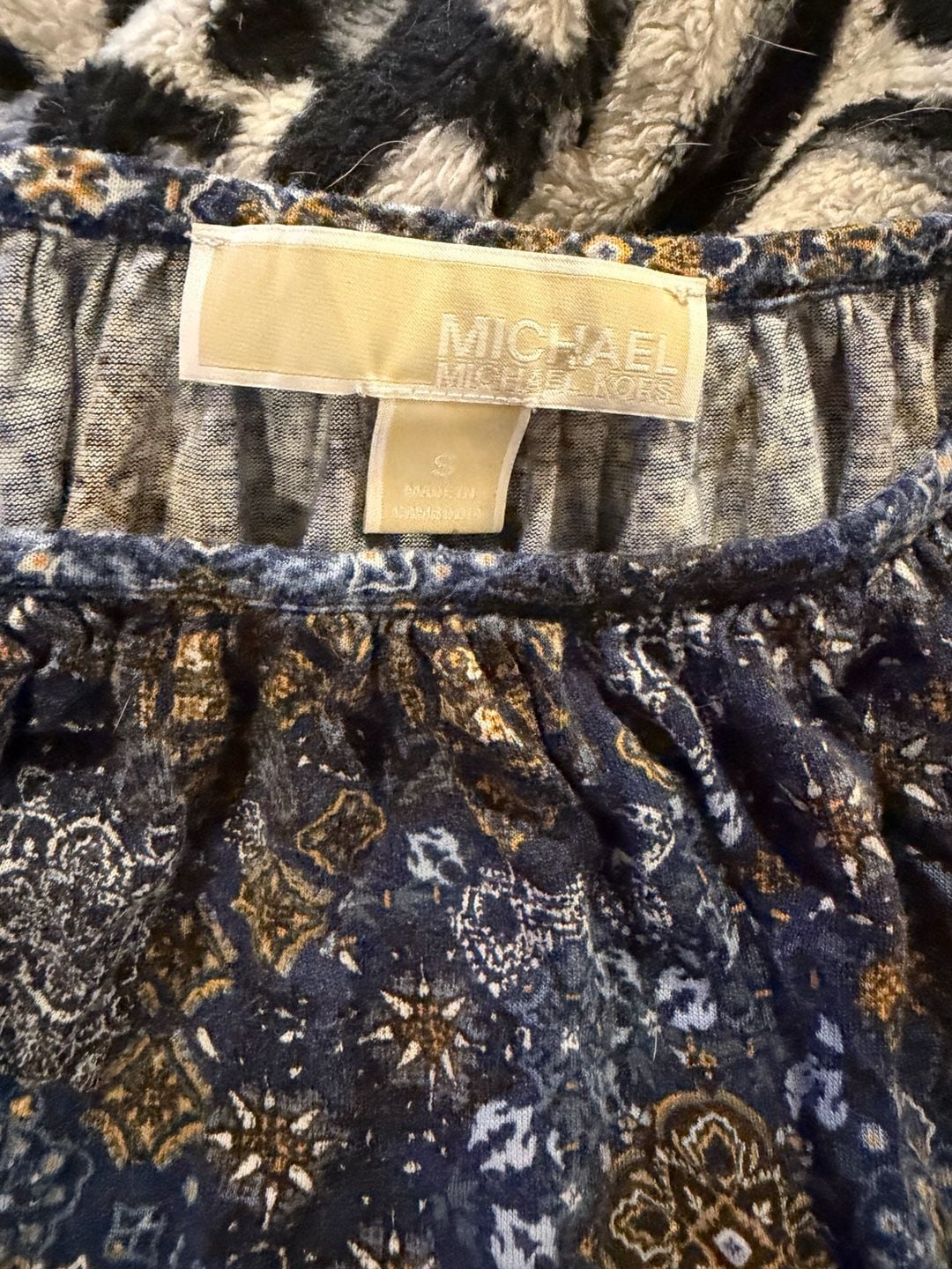 Michael Kors Women's Blue Paisley Print Long Sleeve Peasant Blouse 2