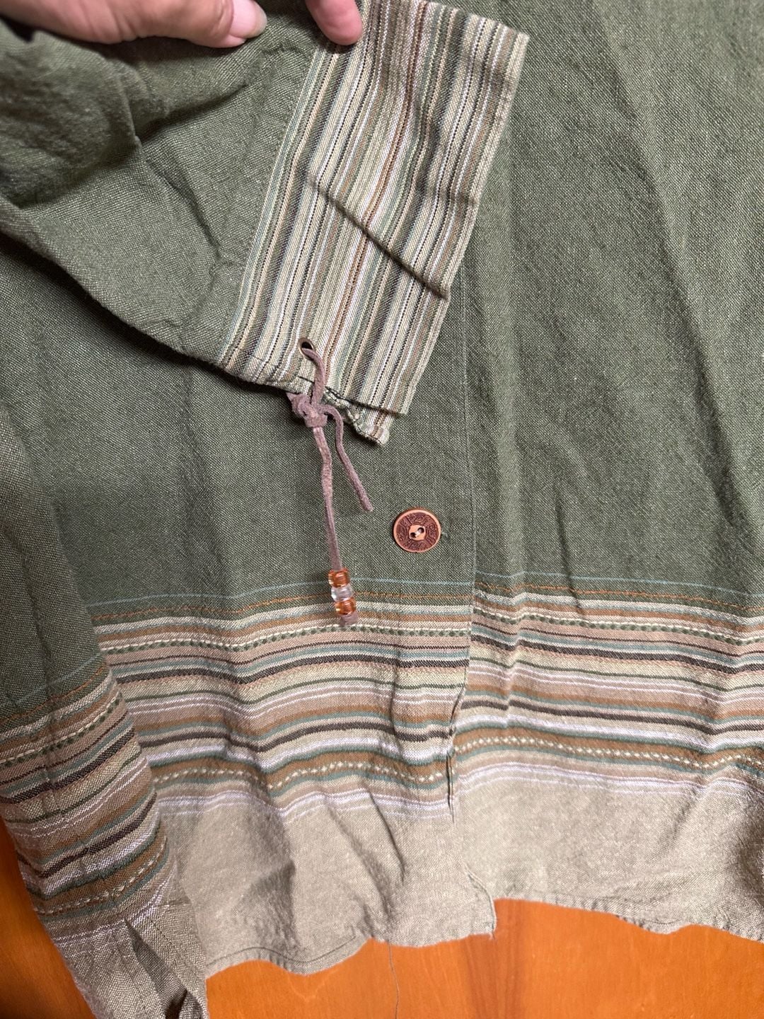 Ali Miles Women's Green Linen Blend Boho Button-Down Shirt Striped Hem Beaded Cuff Ties 6