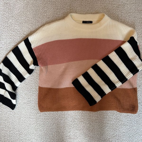 ZAFUL Women's Multi-Color Striped Knit Pullover Sweater