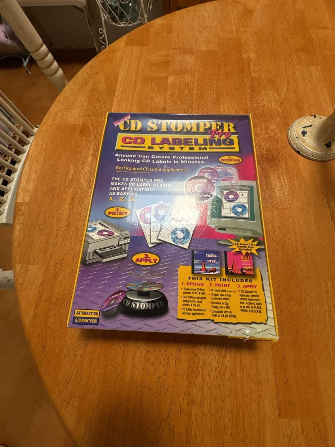 CD Stomper Pro CD Labeling System Kit for PC & Mac 1