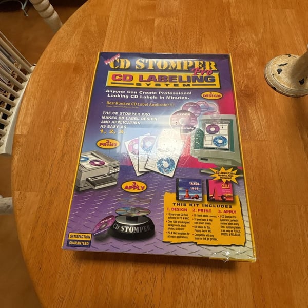 CD Stomper Pro CD Labeling System Kit for PC & Mac