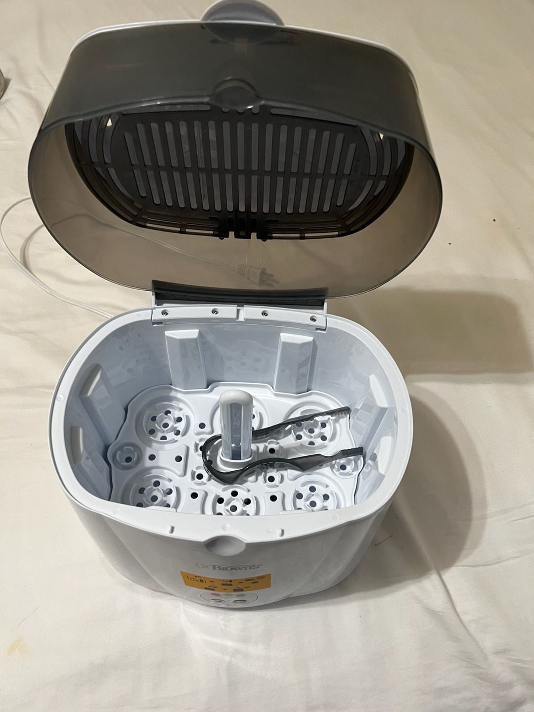 Dr. Browns Deluxe Bottle Sterilizer 3