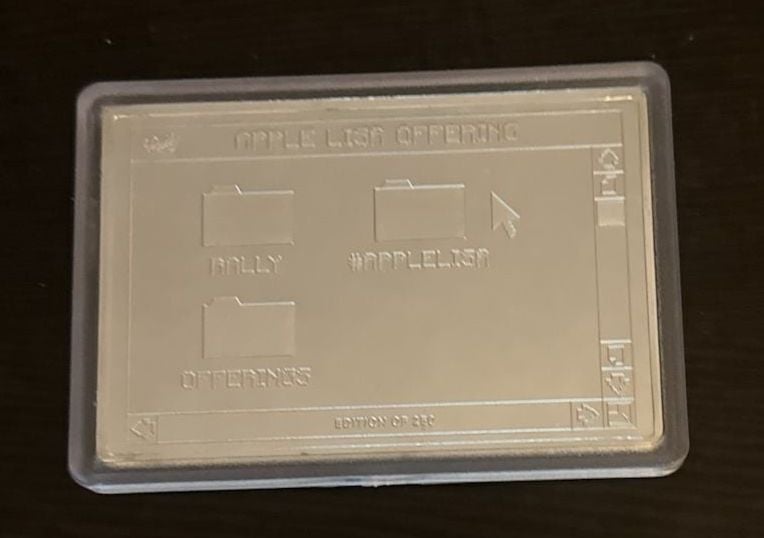 RSE Archive LLC Apple Lisa Offering Commemorative Plaque, Edition of 250 4