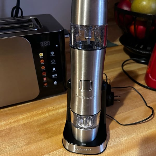 Cuisinart Rechargeable Salt, Pepper & Spice Mill with Charging Base